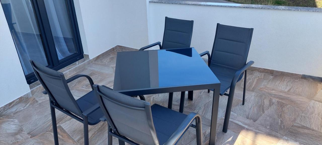 Holiday Apartments Cecilija 수페타르스카 드라가 외부 사진