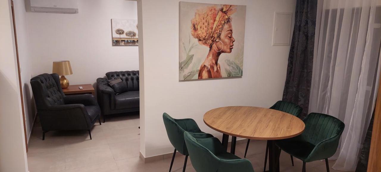 Holiday Apartments Cecilija 수페타르스카 드라가 외부 사진
