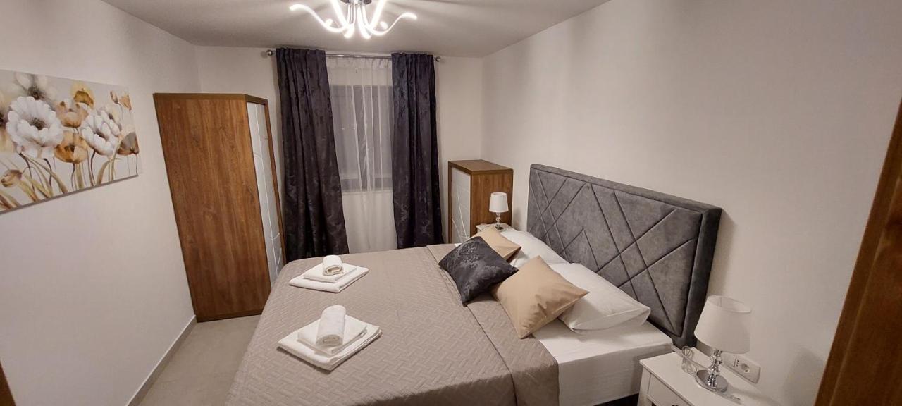 Holiday Apartments Cecilija 수페타르스카 드라가 외부 사진