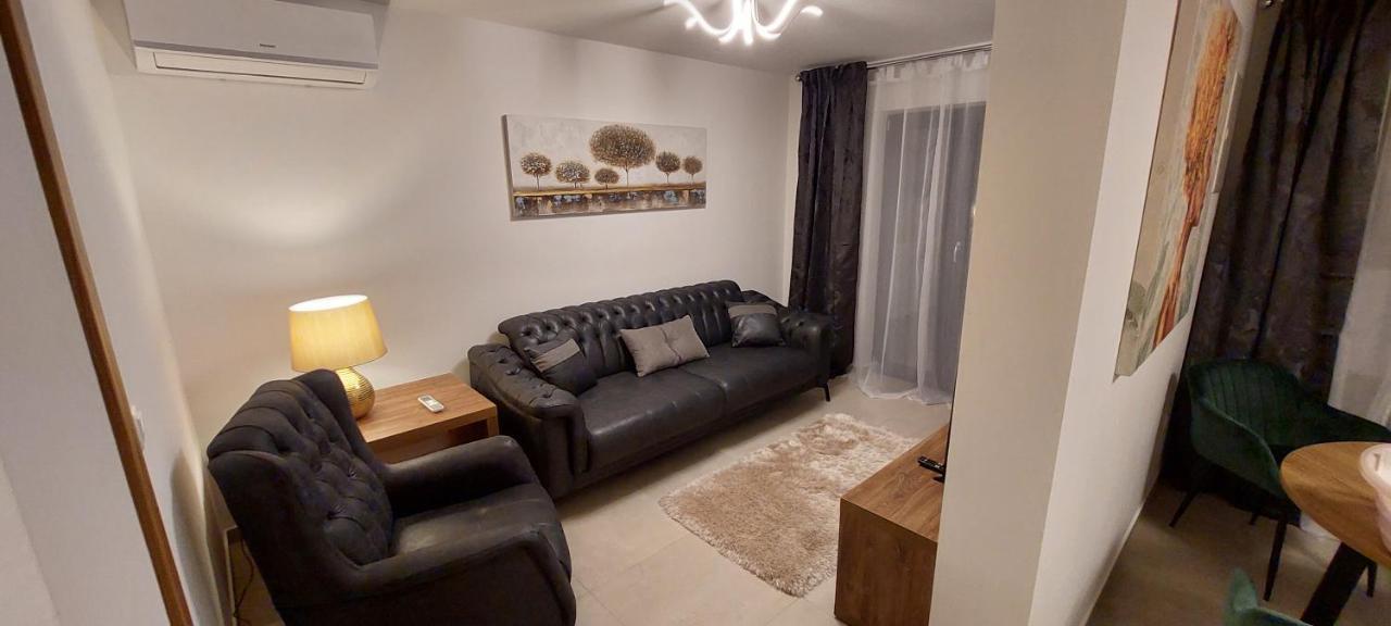 Holiday Apartments Cecilija 수페타르스카 드라가 외부 사진