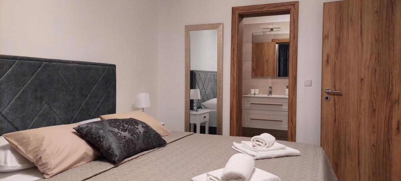 Holiday Apartments Cecilija 수페타르스카 드라가 외부 사진