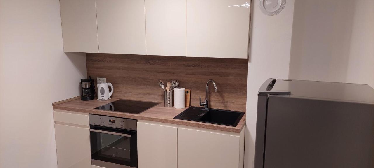 Holiday Apartments Cecilija 수페타르스카 드라가 외부 사진