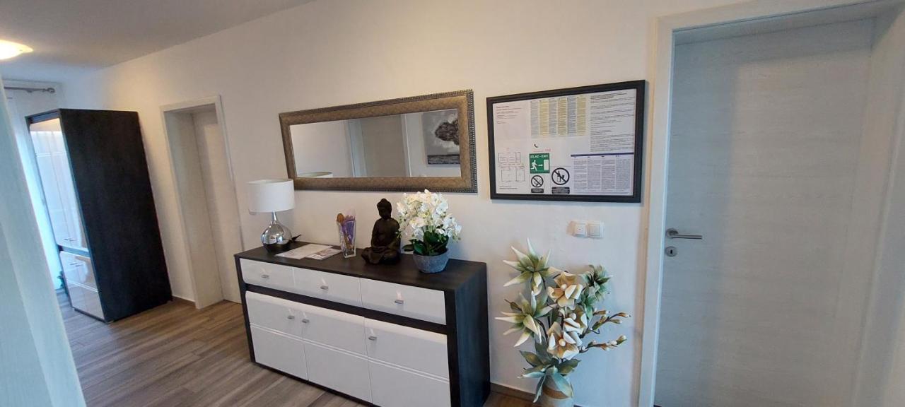 Holiday Apartments Cecilija 수페타르스카 드라가 외부 사진