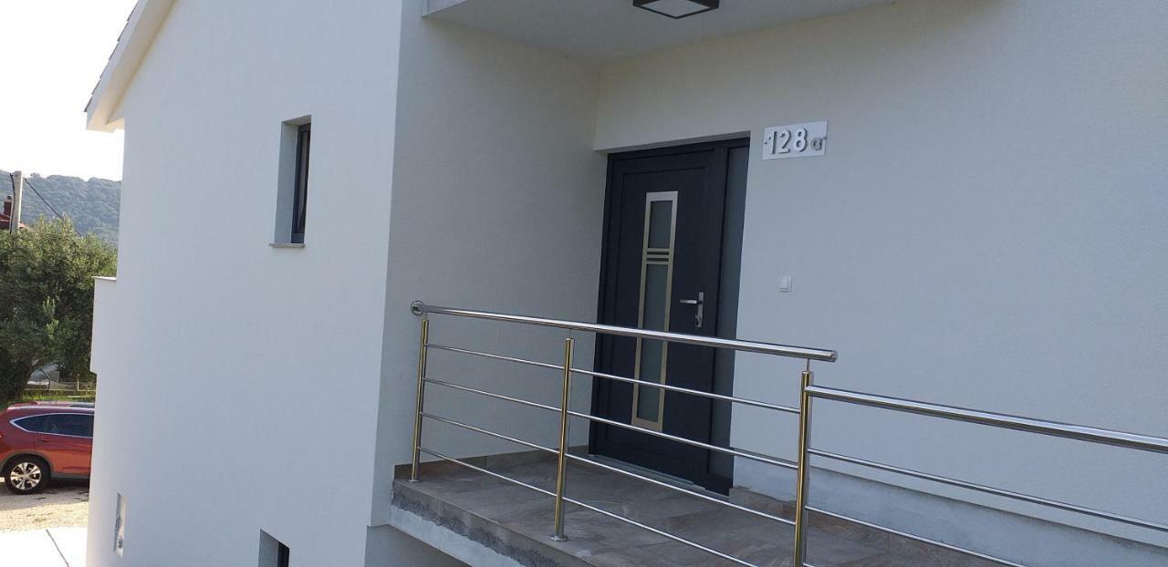 Holiday Apartments Cecilija 수페타르스카 드라가 외부 사진